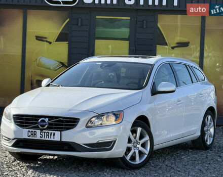 Белый Вольво B60, объемом двигателя 2 л и пробегом 190 тыс. км за 12300 $, фото 5 на Automoto.ua