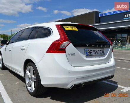 Білий Вольво B60, об'ємом двигуна 1.97 л та пробігом 68 тис. км за 16500 $, фото 12 на Automoto.ua