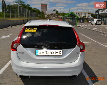 Білий Вольво B60, об'ємом двигуна 1.97 л та пробігом 68 тис. км за 16500 $, фото 10 на Automoto.ua