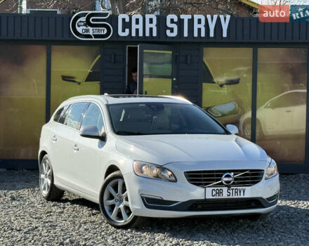Белый Вольво B60, объемом двигателя 2 л и пробегом 190 тыс. км за 12300 $, фото 1 на Automoto.ua