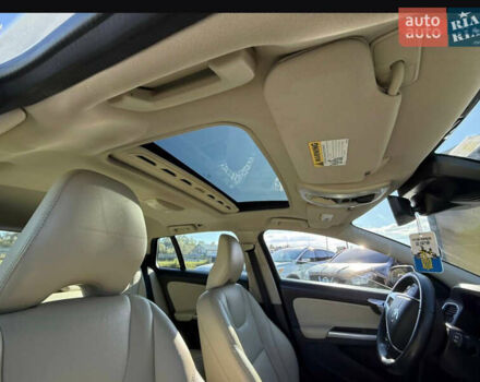 Белый Вольво B60, объемом двигателя 2 л и пробегом 190 тыс. км за 12300 $, фото 33 на Automoto.ua