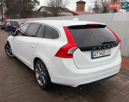 Белый Вольво B60, объемом двигателя 1.99 л и пробегом 209 тыс. км за 14600 $, фото 7 на Automoto.ua