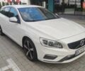 Белый Вольво B60, объемом двигателя 2 л и пробегом 240 тыс. км за 15300 $, фото 3 на Automoto.ua