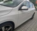 Белый Вольво B60, объемом двигателя 2 л и пробегом 240 тыс. км за 15300 $, фото 12 на Automoto.ua