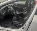 Белый Вольво B60, объемом двигателя 2 л и пробегом 240 тыс. км за 15300 $, фото 22 на Automoto.ua
