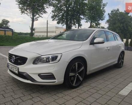 Белый Вольво B60, объемом двигателя 2 л и пробегом 240 тыс. км за 15300 $, фото 13 на Automoto.ua