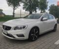 Белый Вольво B60, объемом двигателя 2 л и пробегом 240 тыс. км за 15300 $, фото 13 на Automoto.ua