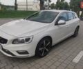 Белый Вольво B60, объемом двигателя 2 л и пробегом 240 тыс. км за 15300 $, фото 14 на Automoto.ua