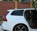 Белый Вольво B60, объемом двигателя 1.97 л и пробегом 179 тыс. км за 28900 $, фото 7 на Automoto.ua