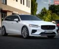 Белый Вольво B60, объемом двигателя 1.97 л и пробегом 132 тыс. км за 28900 $, фото 1 на Automoto.ua