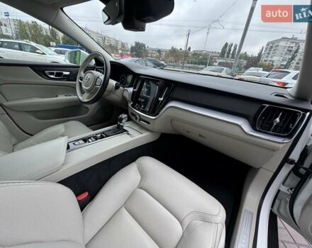 Белый Вольво B60, объемом двигателя 1.97 л и пробегом 61 тыс. км за 29990 $, фото 21 на Automoto.ua