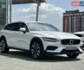 Білий Вольво B60, об'ємом двигуна 1.97 л та пробігом 60 тис. км за 32999 $, фото 1 на Automoto.ua