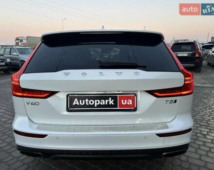 Белый Вольво B60, объемом двигателя 2 л и пробегом 30 тыс. км за 32300 $, фото 5 на Automoto.ua