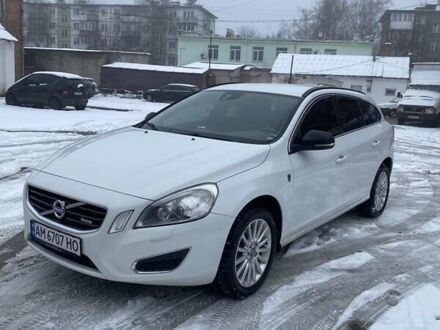 Вольво B60 2012 в Житомире на Automoto.ua Белый Вольво B60, объемом двигателя 2.4 л и пробегом 228 тыс. км за 10600 $, фото 1 на Automoto.ua