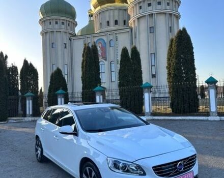 Білий Вольво B60, об'ємом двигуна 2.4 л та пробігом 226 тис. км за 15599 $, фото 1 на Automoto.ua