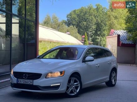 Білий Вольво B60, об'ємом двигуна 2 л та пробігом 170 тис. км за 12000 $, фото 1 на Automoto.ua