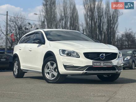 Вольво B60 2016 в Киеве на Automoto.ua Белый Вольво B60, объемом двигателя 1.97 л и пробегом 194 тыс. км за 15900 $, фото 1 на Automoto.ua