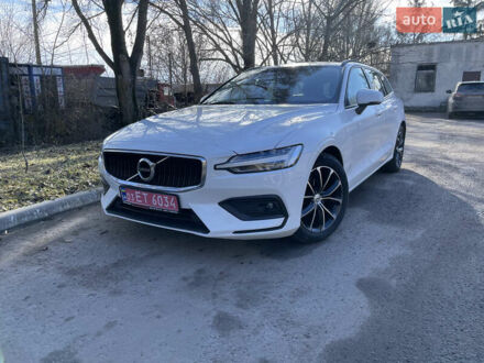 Вольво B60 2019 в Тернополе на Automoto.ua Белый Вольво B60, объемом двигателя 1.97 л и пробегом 228 тыс. км за 19900 $, фото 1 на Automoto.ua