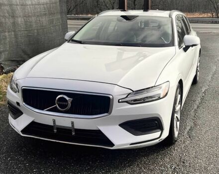 Білий Вольво B60, об'ємом двигуна 2 л та пробігом 40 тис. км за 12000 $, фото 1 на Automoto.ua