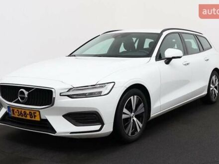 Вольво B60 2020 в Луцке на Automoto.ua Белый Вольво B60, объемом двигателя 2 л и пробегом 225 тыс. км за 12556 $, фото 1 на Automoto.ua