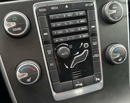 Бежевый Вольво B60, объемом двигателя 1.6 л и пробегом 215 тыс. км за 9700 $, фото 35 на Automoto.ua