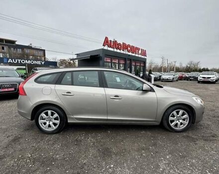 Бежевый Вольво B60, объемом двигателя 1.6 л и пробегом 215 тыс. км за 9700 $, фото 4 на Automoto.ua