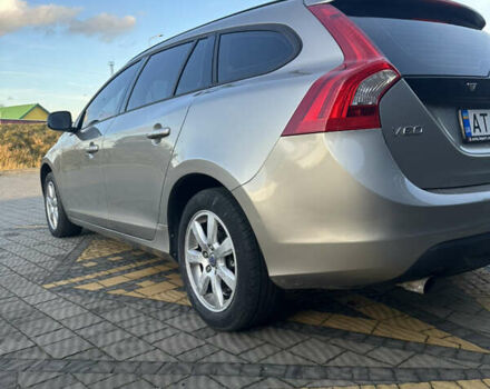 Бежевий Вольво B60, об'ємом двигуна 1.56 л та пробігом 255 тис. км за 8550 $, фото 7 на Automoto.ua