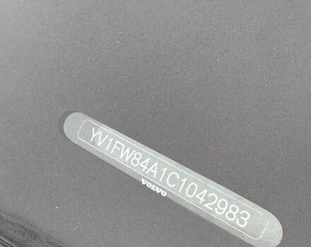 Бежевый Вольво B60, объемом двигателя 1.6 л и пробегом 215 тыс. км за 10300 $, фото 38 на Automoto.ua