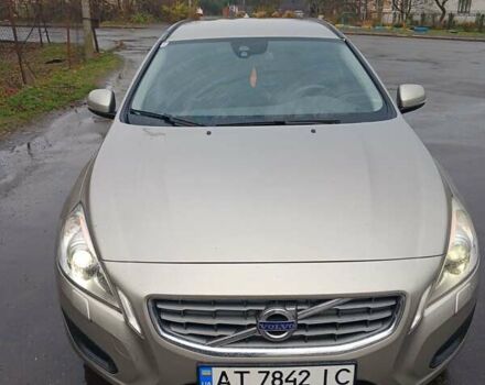 Бежевий Вольво B60, об'ємом двигуна 1.56 л та пробігом 255 тис. км за 8300 $, фото 10 на Automoto.ua