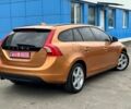 Бежевый Вольво B60, объемом двигателя 1.6 л и пробегом 236 тыс. км за 10999 $, фото 5 на Automoto.ua