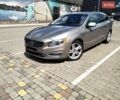 Бежевий Вольво B60, об'ємом двигуна 2 л та пробігом 253 тис. км за 10100 $, фото 1 на Automoto.ua