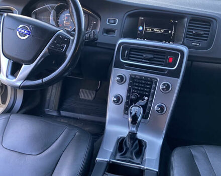 Вольво B60 2016 у Львові на Automoto.ua Бежевий Вольво B60, об'ємом двигуна 1.97 л та пробігом 158 тис. км за 13500 $, фото 34 на Automoto.ua