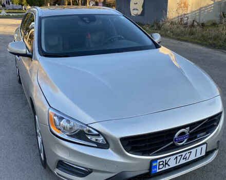 Вольво B60 2016 у Львові на Automoto.ua Бежевий Вольво B60, об'ємом двигуна 1.97 л та пробігом 158 тис. км за 13500 $, фото 4 на Automoto.ua
