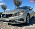Бежевий Вольво B60, об'ємом двигуна 1.97 л та пробігом 160 тис. км за 14900 $, фото 1 на Automoto.ua