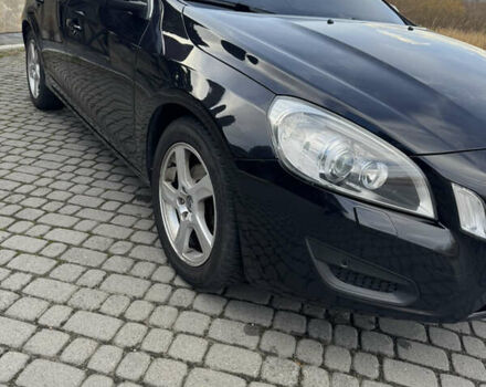 Чорний Вольво B60, об'ємом двигуна 1.98 л та пробігом 334 тис. км за 11777 $, фото 21 на Automoto.ua