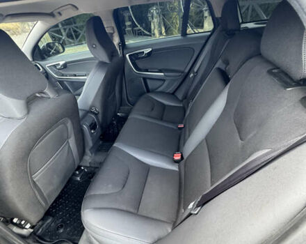 Чорний Вольво B60, об'ємом двигуна 1.98 л та пробігом 334 тис. км за 11777 $, фото 27 на Automoto.ua