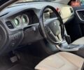 Черный Вольво B60, объемом двигателя 1.98 л и пробегом 275 тыс. км за 10200 $, фото 23 на Automoto.ua