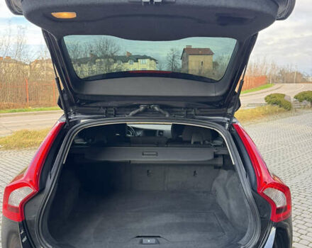 Чорний Вольво B60, об'ємом двигуна 1.98 л та пробігом 334 тис. км за 11777 $, фото 15 на Automoto.ua