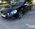 Черный Вольво B60, объемом двигателя 2.4 л и пробегом 179 тыс. км за 13400 $, фото 1 на Automoto.ua