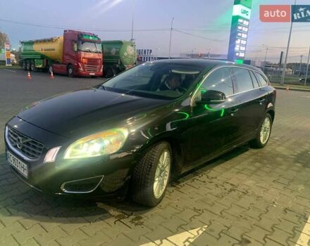 Черный Вольво B60, объемом двигателя 1.98 л и пробегом 263 тыс. км за 10600 $, фото 12 на Automoto.ua