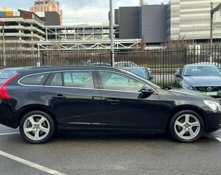 Черный Вольво B60, объемом двигателя 2 л и пробегом 240 тыс. км за 12700 $, фото 3 на Automoto.ua