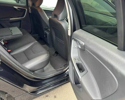 Чорний Вольво B60, об'ємом двигуна 2 л та пробігом 238 тис. км за 12700 $, фото 22 на Automoto.ua