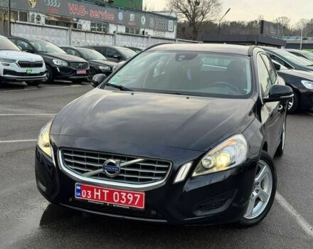 Черный Вольво B60, объемом двигателя 2 л и пробегом 240 тыс. км за 12700 $, фото 9 на Automoto.ua