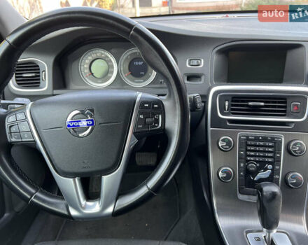 Чорний Вольво B60, об'ємом двигуна 1.98 л та пробігом 244 тис. км за 9500 $, фото 10 на Automoto.ua