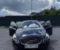 Черный Вольво B60, объемом двигателя 1.56 л и пробегом 217 тыс. км за 10700 $, фото 1 на Automoto.ua