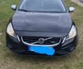 Черный Вольво B60, объемом двигателя 2 л и пробегом 312 тыс. км за 6535 $, фото 1 на Automoto.ua