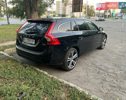 Черный Вольво B60, объемом двигателя 1.98 л и пробегом 246 тыс. км за 11300 $, фото 2 на Automoto.ua