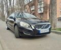 Черный Вольво B60, объемом двигателя 2 л и пробегом 258 тыс. км за 12000 $, фото 1 на Automoto.ua