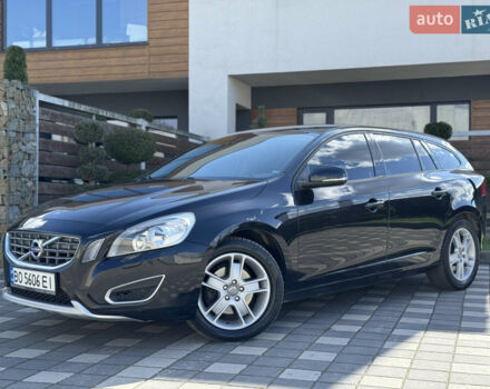 Черный Вольво B60, объемом двигателя 1.56 л и пробегом 299 тыс. км за 10999 $, фото 5 на Automoto.ua