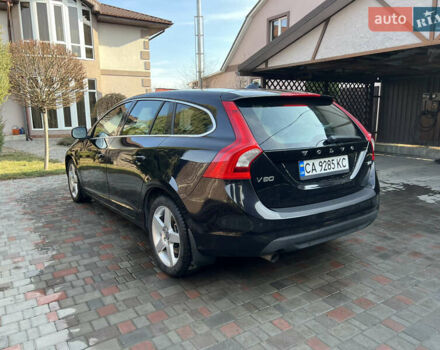 Чорний Вольво B60, об'ємом двигуна 1.98 л та пробігом 244 тис. км за 9500 $, фото 1 на Automoto.ua